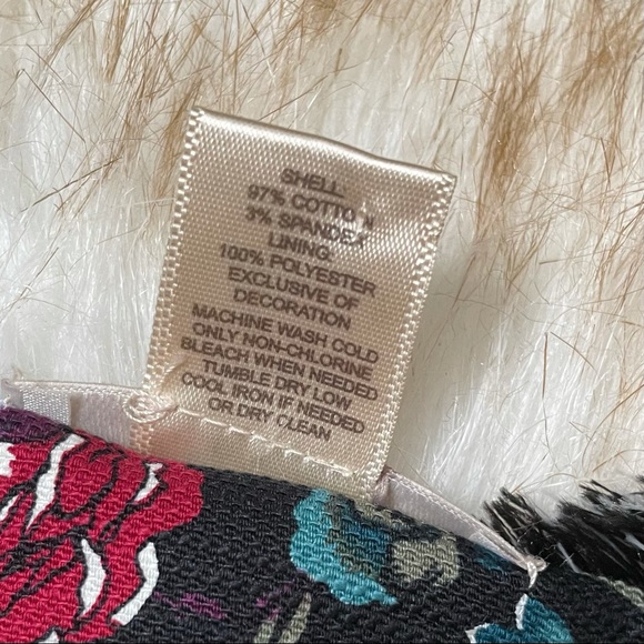 Loft Primavera floral blazer. NWOT - Picture 10 of 10